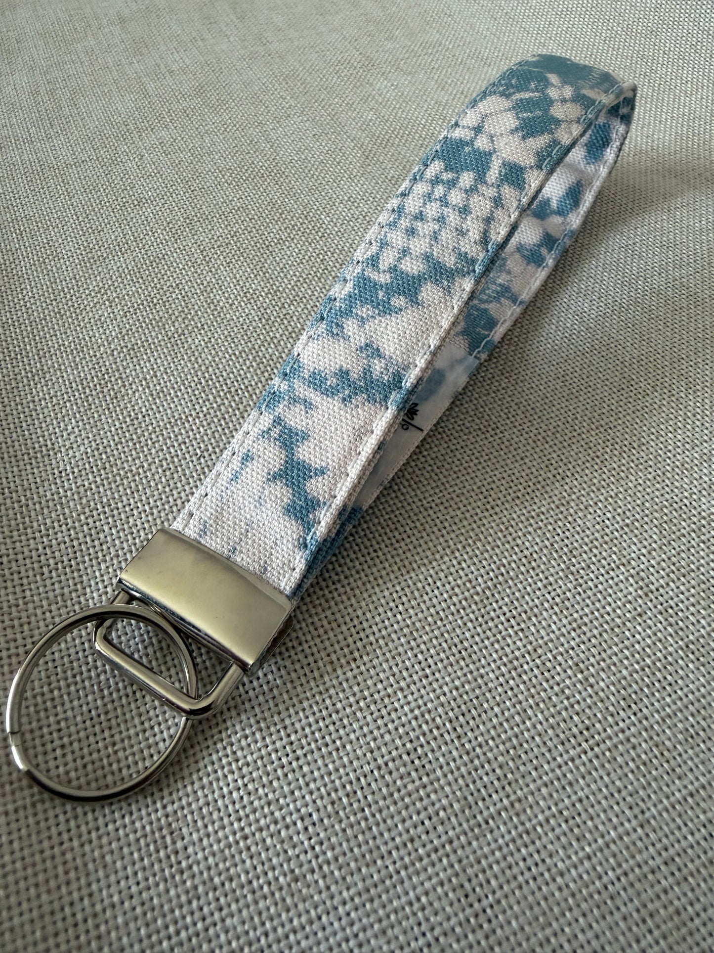 Light Blue Honey Comb Lace Wristlet